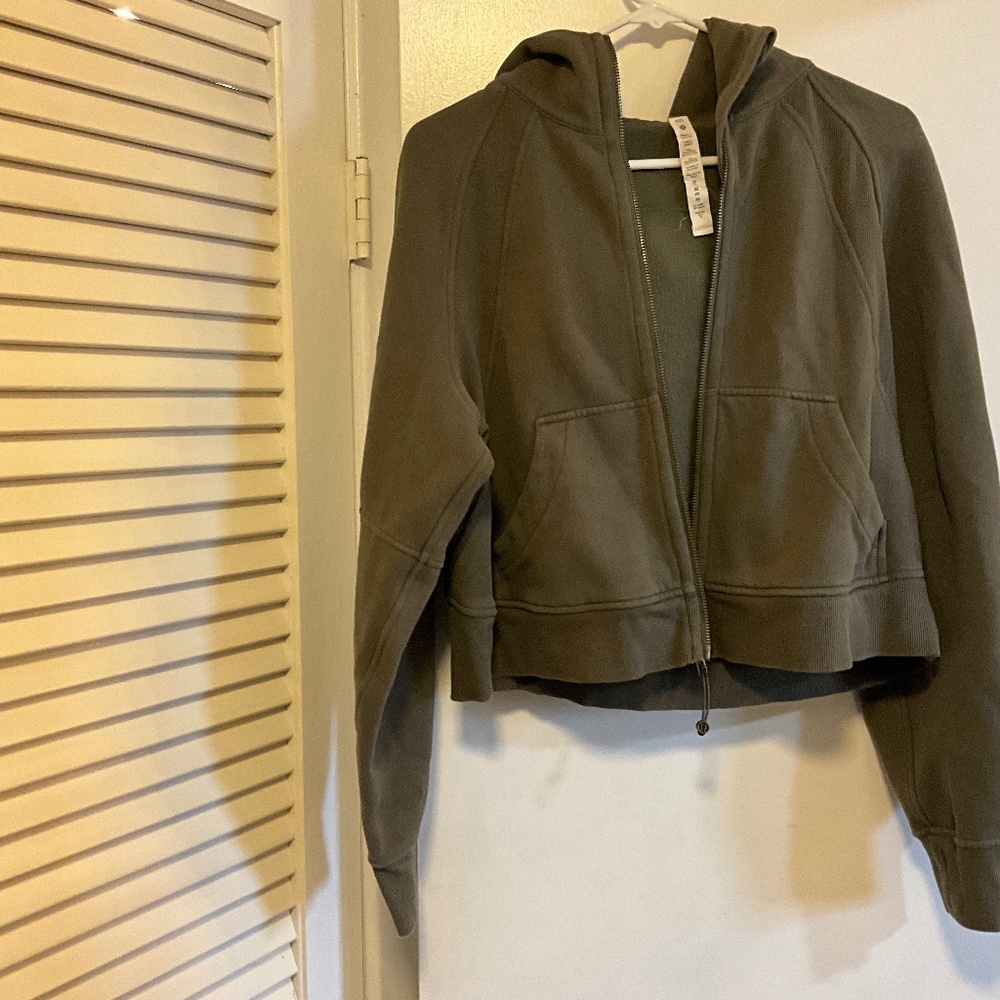 Green XS/S lululemon cropped sweatshirt